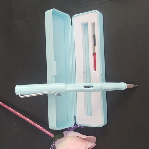 Fountain Pen Kit - Picture 1 of 7